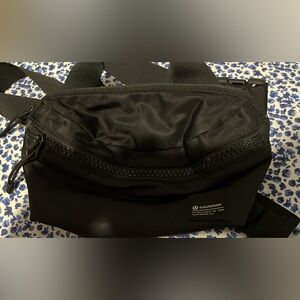 LULULEMON BELT BAG